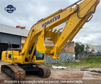 Escavadeira Komatsu PC210