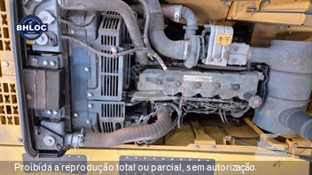 Escavadeira Komatsu PC210
