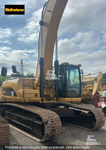 Escavadeira Caterpillar 336DL