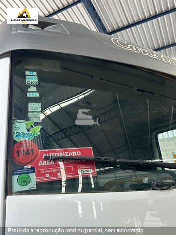 Caminhão Volkswagen 31-280 E Constellation 8x4 2p (diesel)(E5)