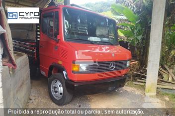 Caminhão Mercedes-Benz 710/ 710 Plus 2p (diesel)