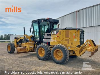Motoniveladora Caterpillar 120