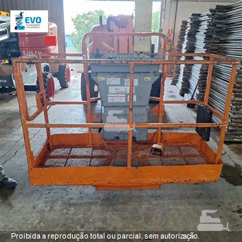 Plataforma Aérea (Elevatória) JLG 450 AJ