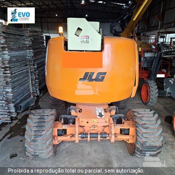 Plataforma Aérea (Elevatória) JLG 450 AJ