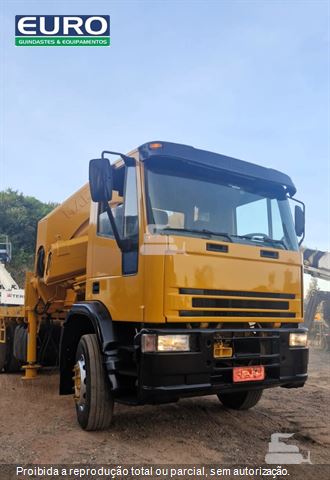 Caminhão Iveco EUROCARGO 230-E24 3-Eixos 2p (diesel)
