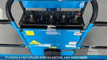 Plataforma Aérea (Elevatória) Genie Z-80/60 4x4x2