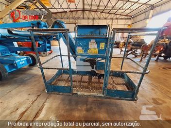 Plataforma Aérea (Elevatória) Genie Z-45/25J DC