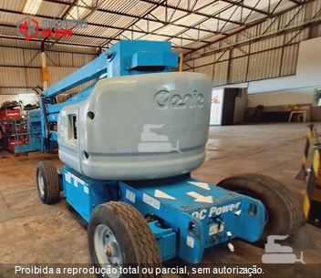 Plataforma Aérea (Elevatória) Genie Z-45/25J DC