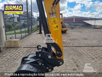 Mini-Escavadeira Yuchai YC60