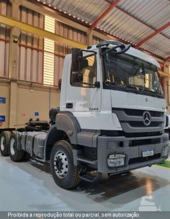Caminhão Mercedes-Benz Axor 3344 S 6x4 2p (diesel)