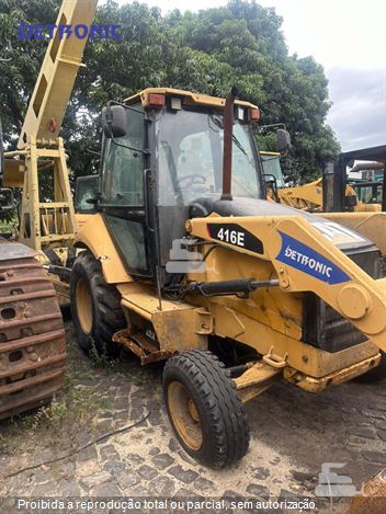 Retro Escavadeira Caterpillar 416E
