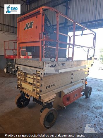 Plataforma Aérea (Elevatória) JLG 3246ES