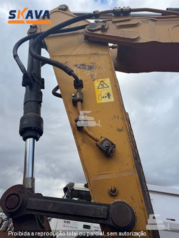 Escavadeira Sany SY365H