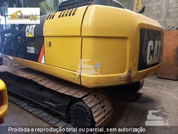 Escavadeira Caterpillar 320D2L