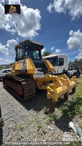 Trator de Esteira Komatsu D61-EX