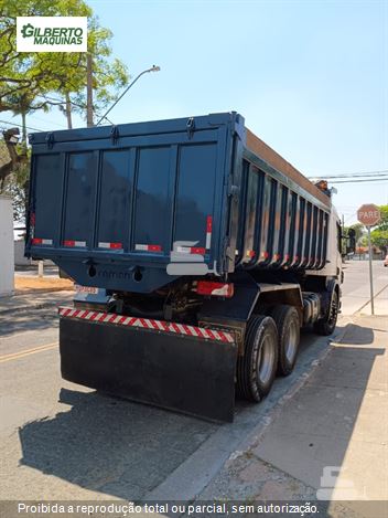 Caminhão Scania P-340 A 6x2 2p (diesel)