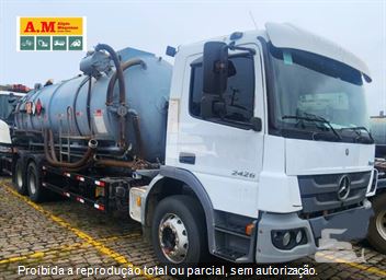 Caminhão Mercedes-Benz Atego 2426 6x2 2p (Diesel) (E5)