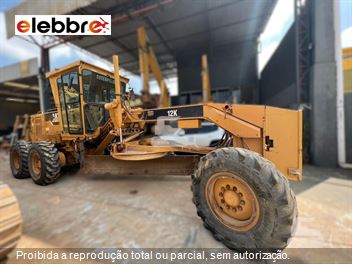 Motoniveladora Caterpillar 12K