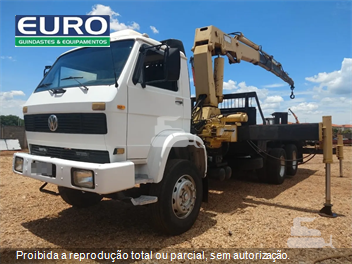 Caminhão Volkswagen 16-170 3-Eixos 2p (diesel)