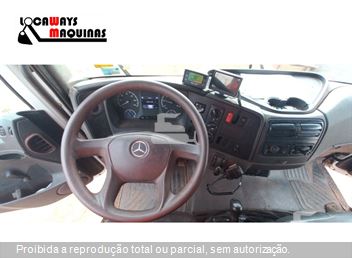 Caminhão Mercedes-Benz Atego 1719 2p (Diesel) (E5)
