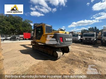 Escavadeira Volvo EC140B