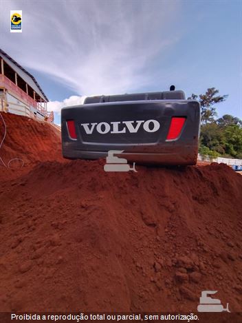 Escavadeira Volvo EC200D