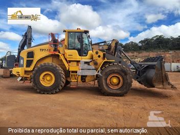 Pá Carregadeira Volvo L150H