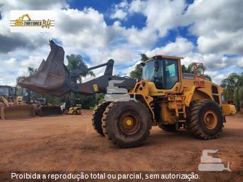Pá Carregadeira Volvo L150H