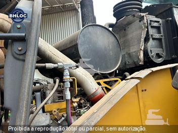 Pá Carregadeira Caterpillar 966L