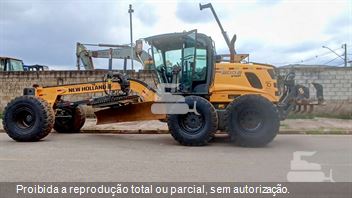 Motoniveladora New Holland RG200B