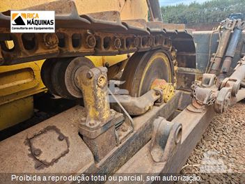 Trator de Esteira New Holland D170