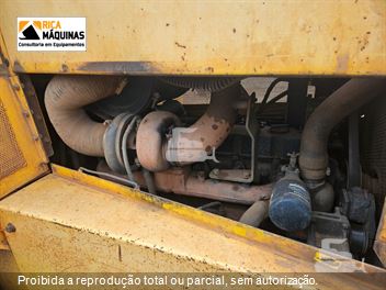 Trator de Esteira New Holland D170