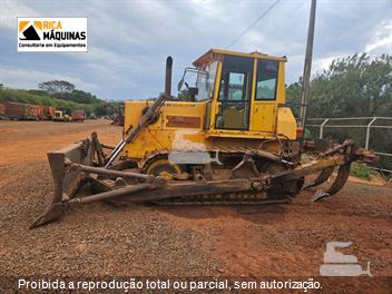 Trator de Esteira New Holland D170