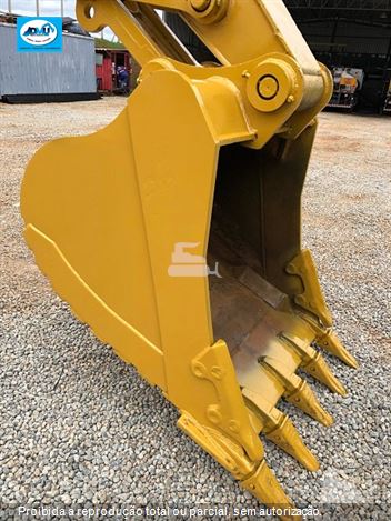 Escavadeira Caterpillar 320GC