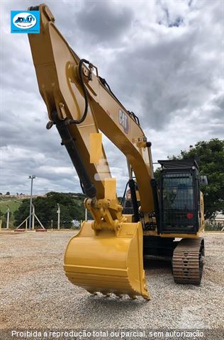 Escavadeira Caterpillar 320GC