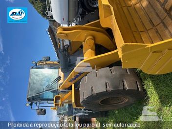 Pá Carregadeira Komatsu WA320