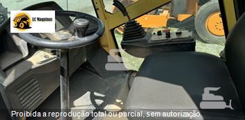 Rolo Compactador Bomag BW212
