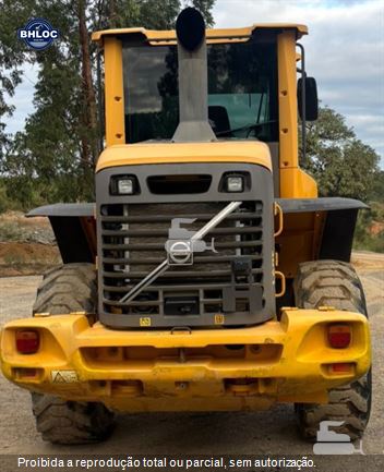 Pá Carregadeira Volvo L60F
