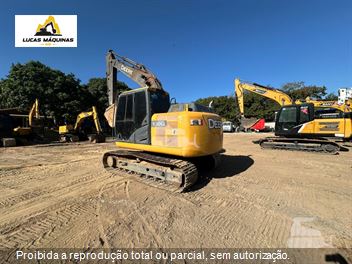 Escavadeira John Deere 130G