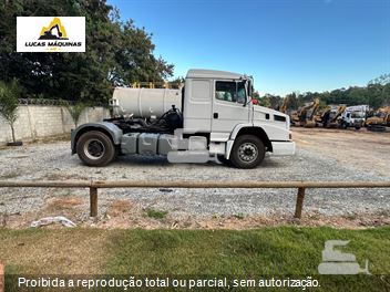 Caminhão Mercedes-Benz Atron 1635 S 2p (diesel) (E5)