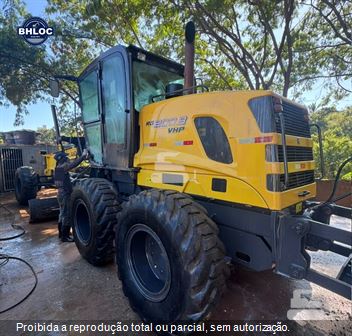 Motoniveladora New Holland RG200B