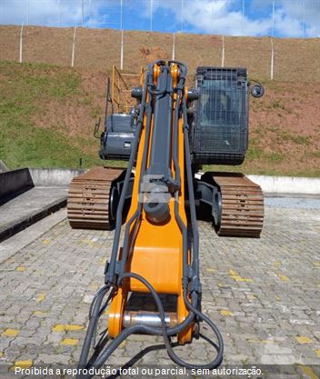 Escavadeira Case CX350B