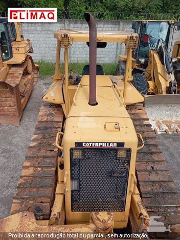 Trator de Esteira Caterpillar D6N