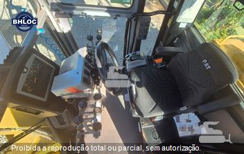 Motoniveladora Caterpillar 140K