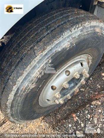 Caminhão Ford F-14000 2p (diesel)