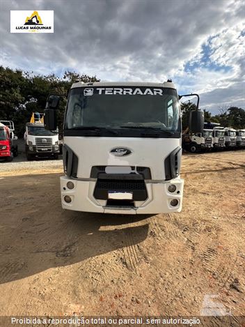 Caminhão Ford CARGO 1519 B 3p (diesel)