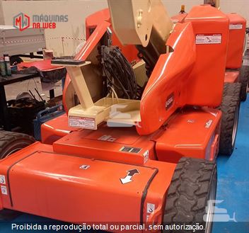 Plataforma Aérea (Elevatória) JLG E450 AJ