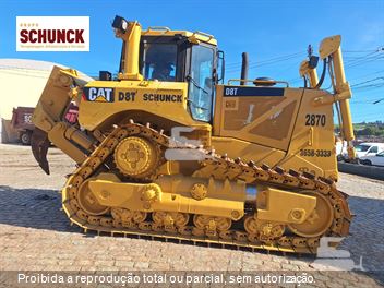 Trator de Esteira Caterpillar D8T