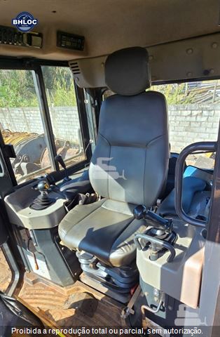 Trator de Esteira Komatsu D61-EX