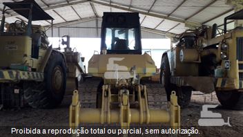 Trator de Esteira XCMG PD165